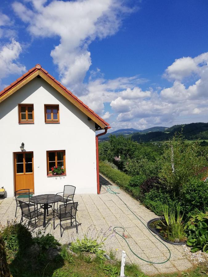 Charming House With Beautiful Landscape Villa Frýdštejn Eksteriør billede